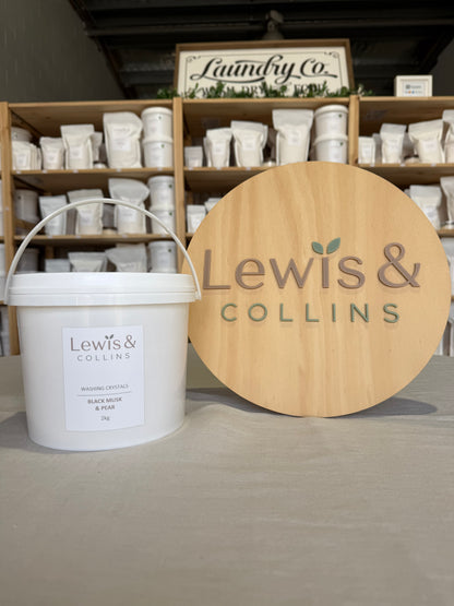 Black Musk & Pear Washing Crystals