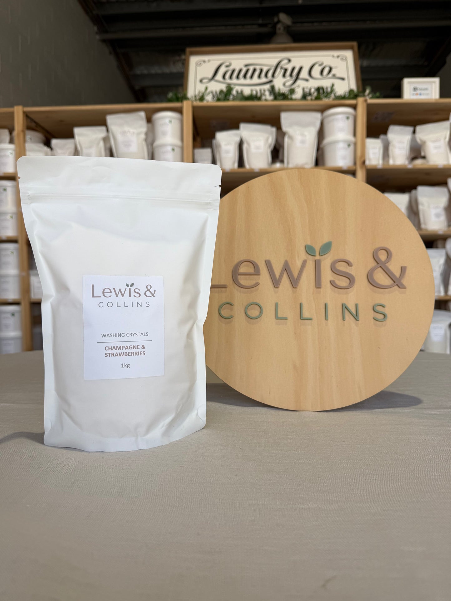 Champagne & Strawberries Washing Crystals