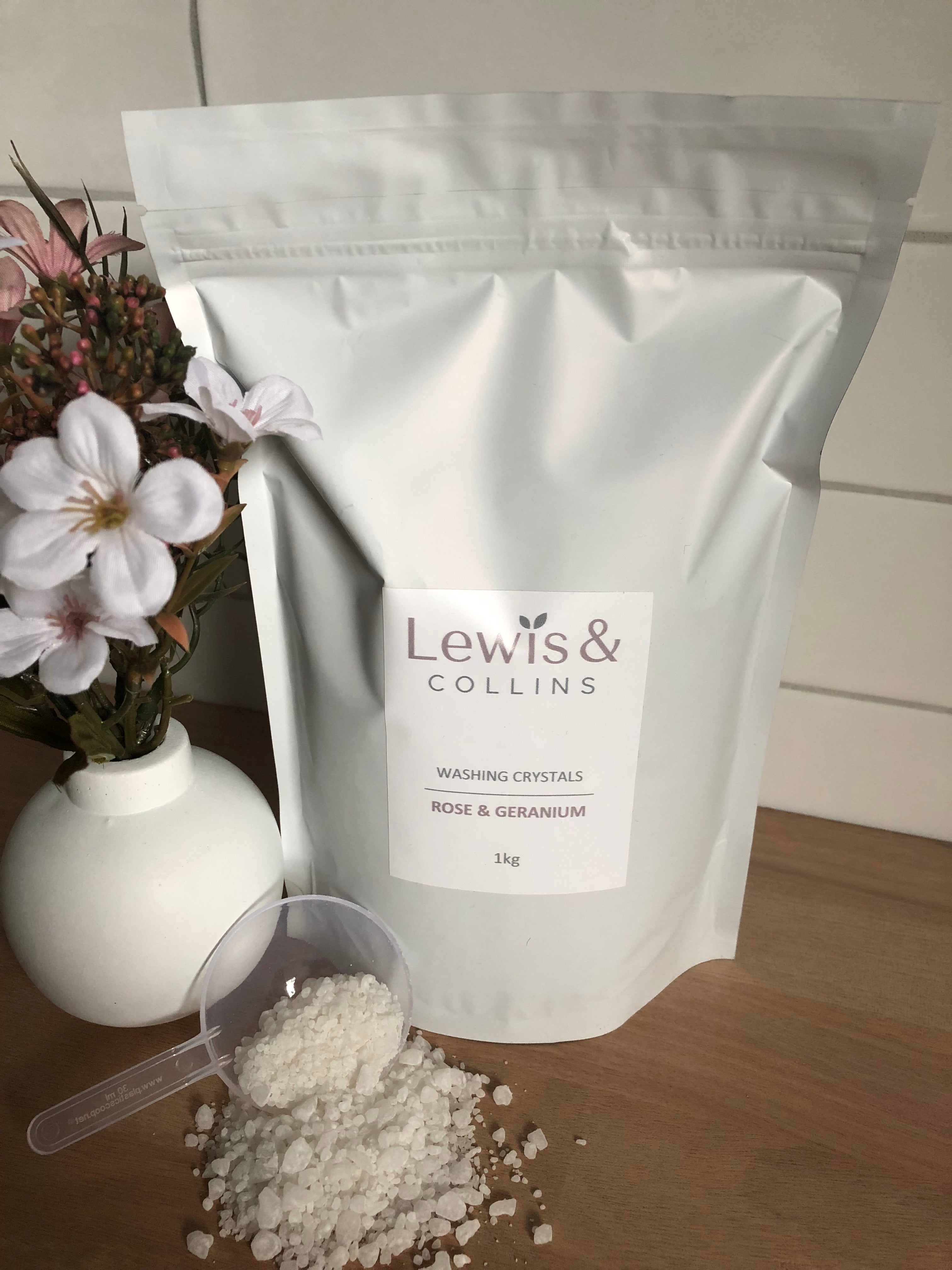 1kg Rose & Geranium Recyclable Pouch – Lewis & Collins